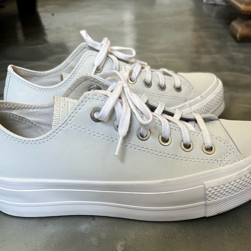 Converse Chuck Taylor All Star Ox lift platforms